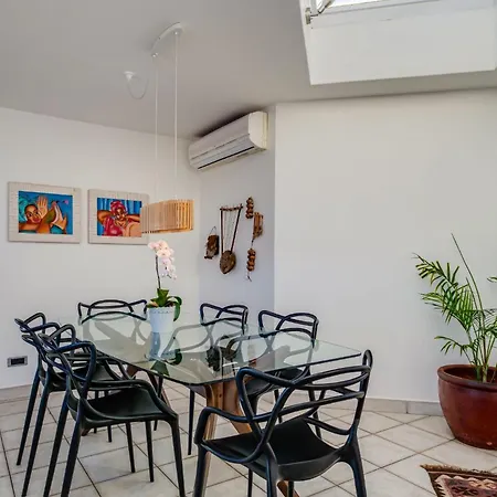 Camps Bay Terrace Penthouse Apartment Cape Town Exterior photo