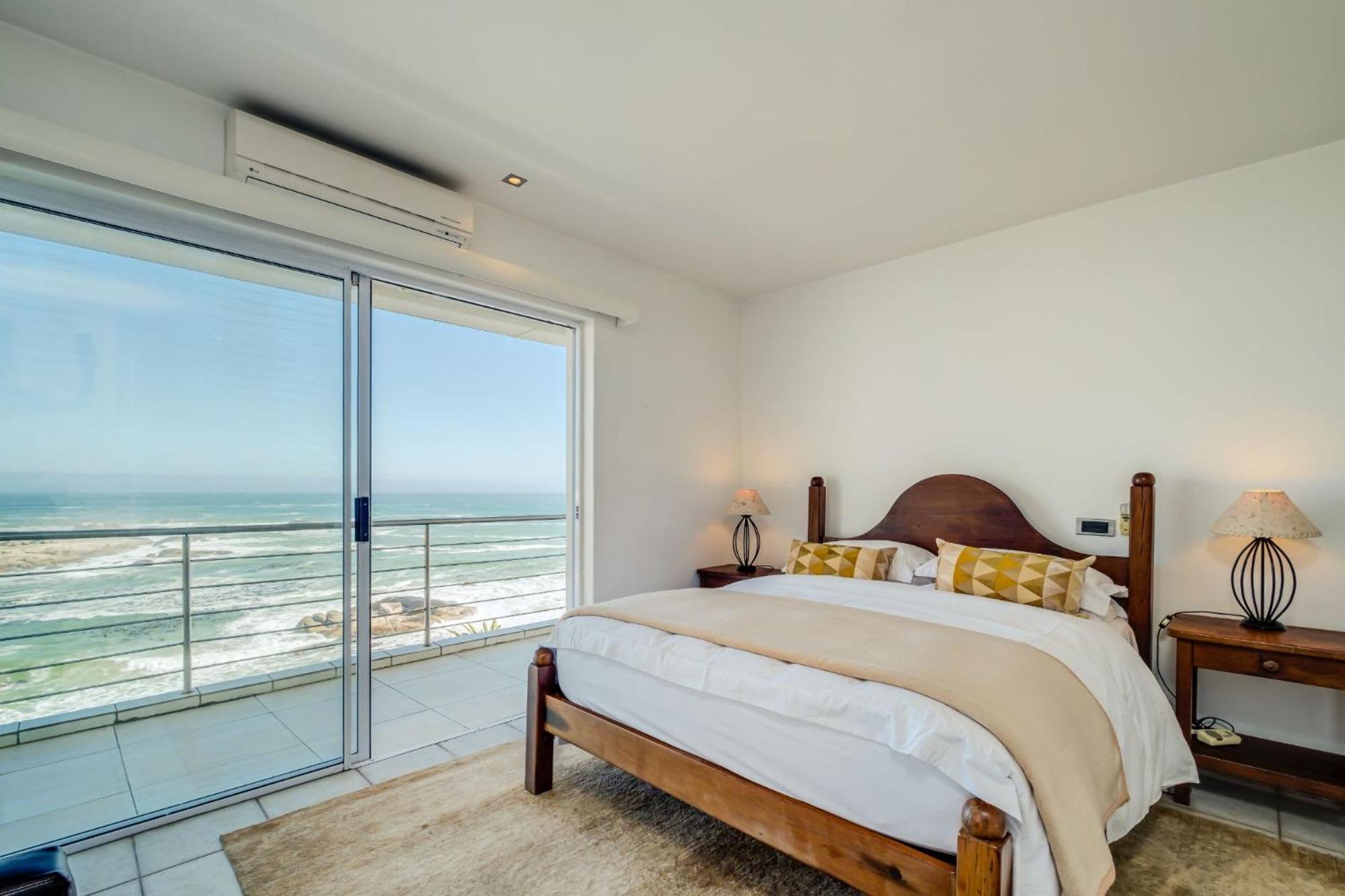 Camps Bay Terrace Penthouse Apartment Cape Town